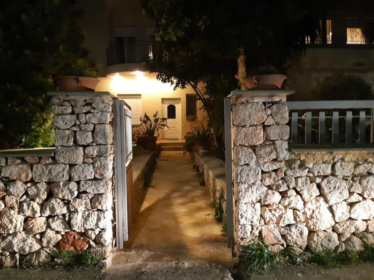 Diamant'S Place With Treehouse Garden Kounoupidhiana Exterior photo